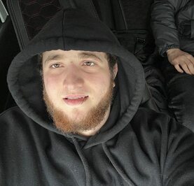 При Знакомстве